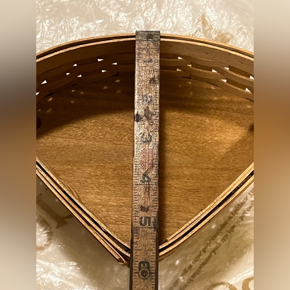 NWT LONGABERGER SMALL CORNER BASKET & SAGE LINER. - Picture 16 of 16